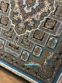 فرش مشهد ۱۲۰۰ شانه کد ۸۰۲۰۴۰ آبی فیروزه ای طرح حوض نقره