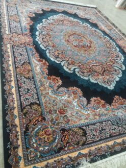 فرش کاشان ۷۰۰ شانه تراکم 2400